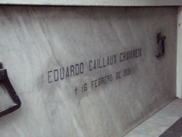Tumba de Eduardo Caillaux Chavaneneix