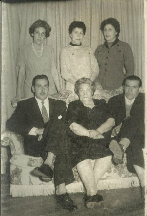 María Alcayaga Garin y hijos