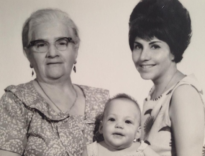 Grandmother, daughter in-law & ganddaughter